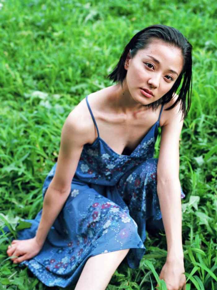 中越典子 画像059