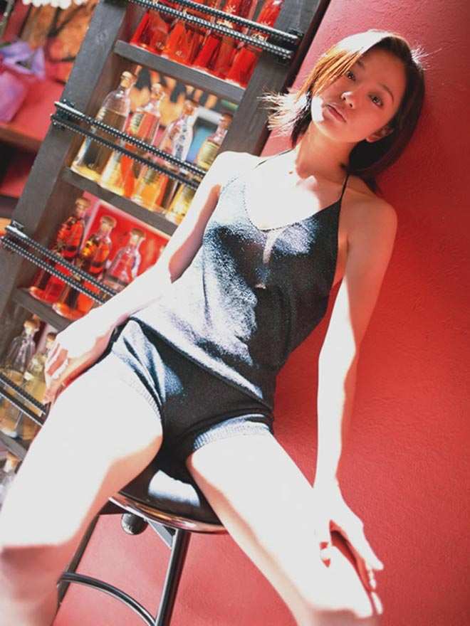 中越典子 画像064